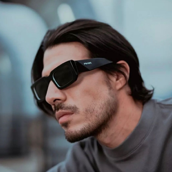 💯 - Authentic New Prada Symbole collection. The bold rectangular frame SPR 0… - Picture 3 of 15